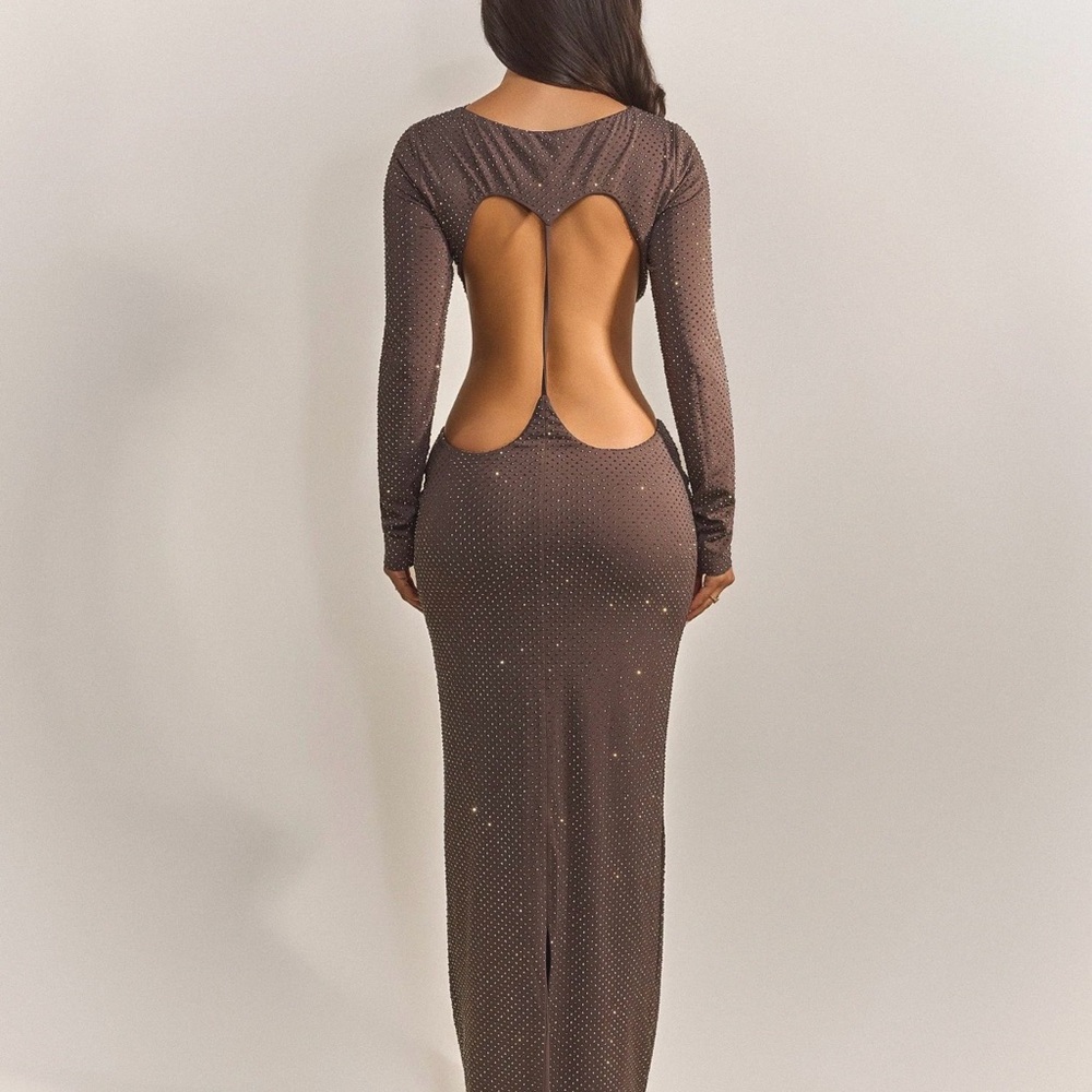 The Elara Maxi Dress